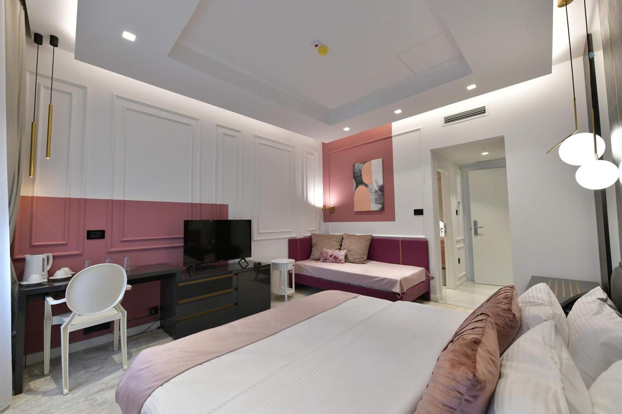 Royal Wellness And Spa Ruma Ngoại thất bức ảnh